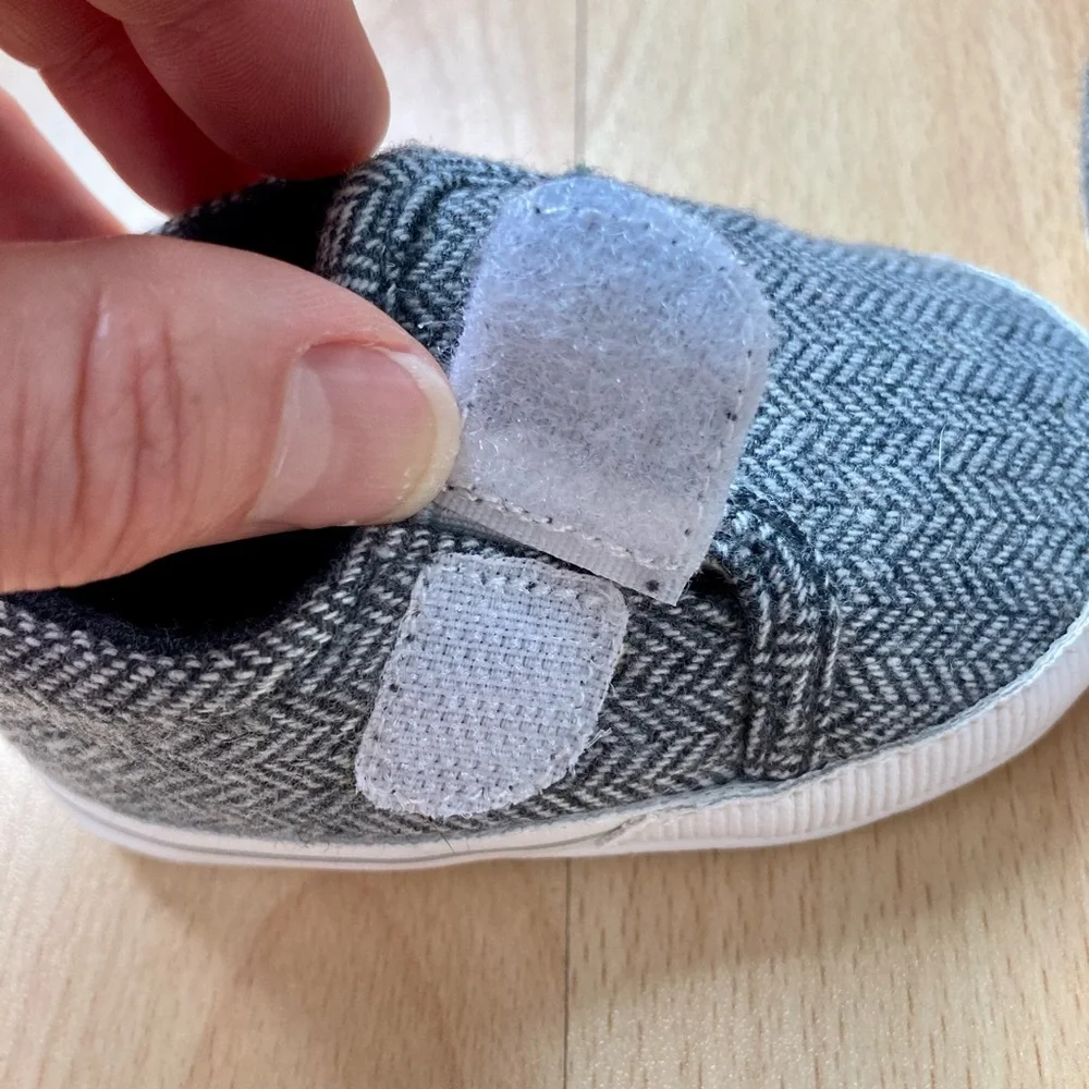 Just One You by Carter’s: gray herringbone pattern easy on shoes. 0-3 months. - Picture 5 of 6